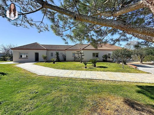 Luxury home in Jurançon, Pyrénées-Atlantiques