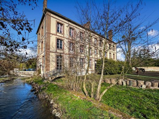 Luxury home in Verneuil-sur-Avre, Eure