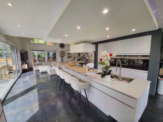 Casa di lusso a Longwy, Meurthe et Moselle