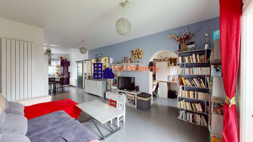 Элитный дом, Houilles, Yvelines