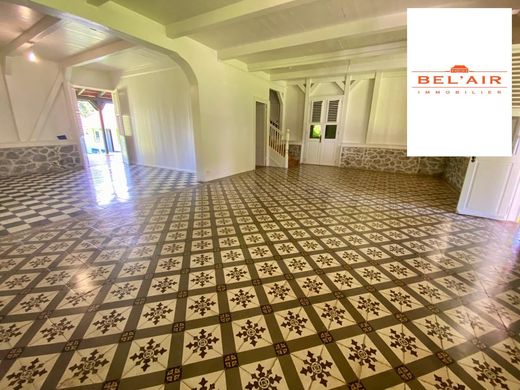 호화 저택 / Le Lamentin, Martinique