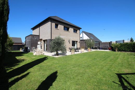 Luxury home in Phalempin, North