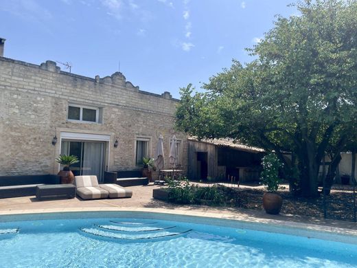 Luxe woning in Lattes, Hérault