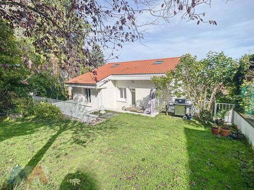 Luxury home in Chamalières, Puy-de-Dôme