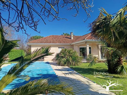 Lüks ev Lescar, Pyrénées-Atlantiques