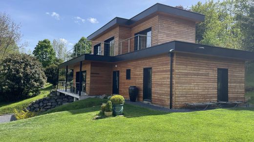 Casa di lusso a Orcines, Puy-de-Dôme