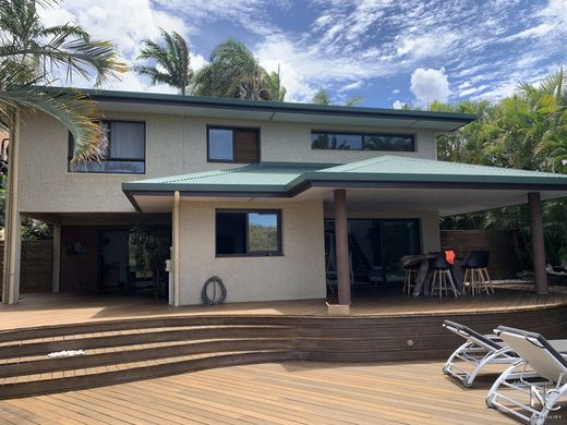 Luxury home in Dumbéa, Province Sud