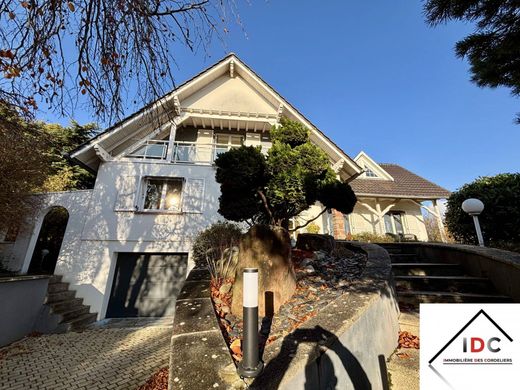 Luxury home in Saverne, Bas-Rhin