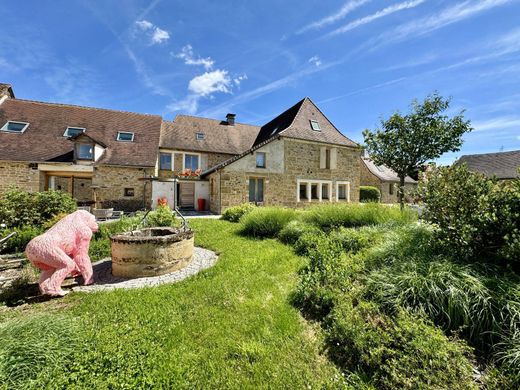 Maison de luxe à Saint-Sulpice-d'Excideuil, Dordogne