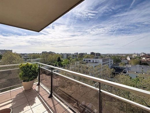 Apartment in Maisons-Alfort, Val-de-Marne