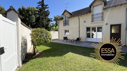 Casa de lujo en Chavenay, Yvelines