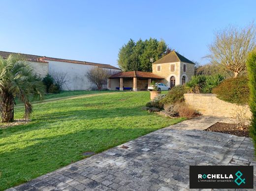 Luxe woning in Ciré-d'Aunis, Charente-Maritime