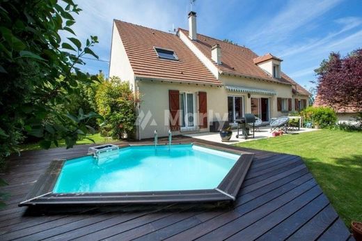 Luxe woning in Igny, Essonne