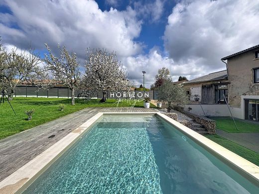 Lüks ev Sancé, Saône-et-Loire