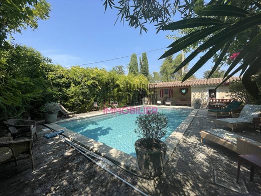 Luxe woning in Le Thor, Vaucluse