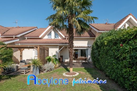 Casa de lujo en Seyssins, Isere