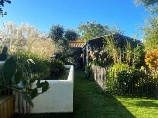 Элитный дом, Ла-Рошель, Приморская Шаранта