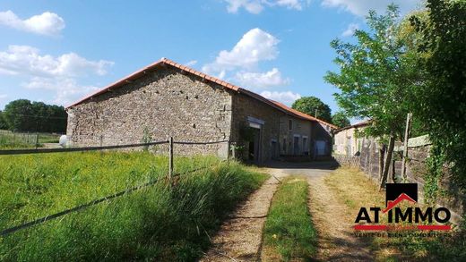 豪宅  Parzac, Charente