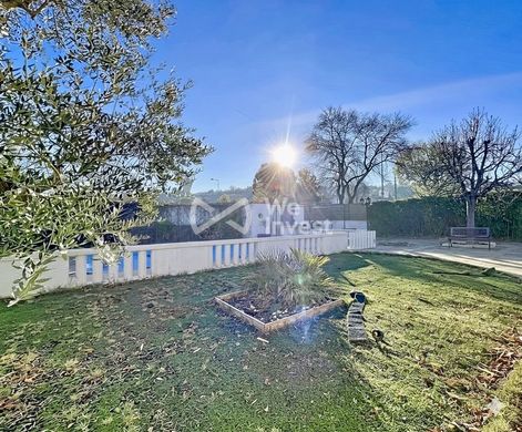 Luxury home in Grabels, Hérault