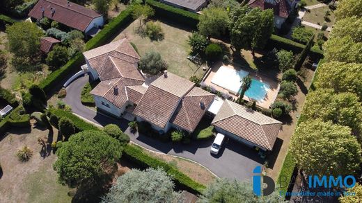 Casa di lusso a Aussillon, Tarn