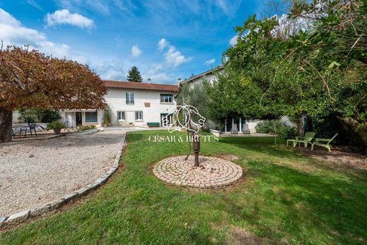 Casa de luxo - Montluel, Ain
