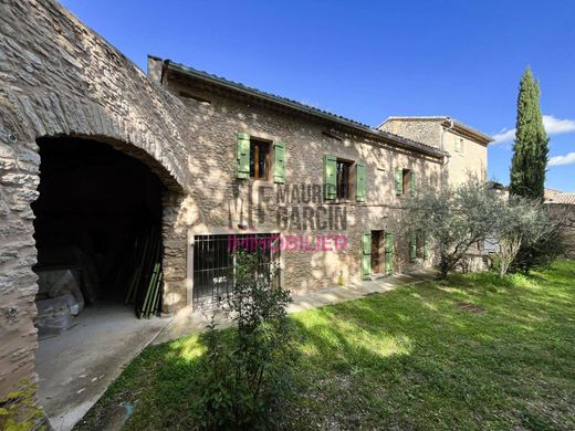 Luxe woning in Cabrières-d'Avignon, Vaucluse