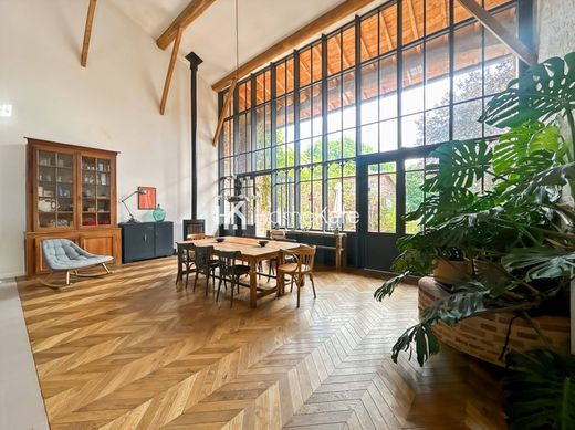 호화 저택 / Grenade, Upper Garonne