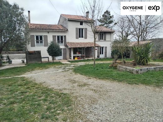Luxury home in Castelnaudary, Aude