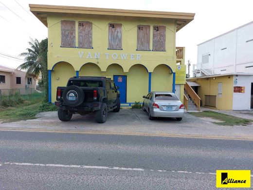 Residential complexes in The Valley