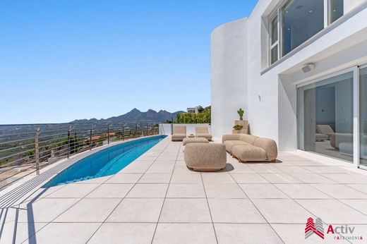 Apartment / Etagenwohnung in Altea, Alicante