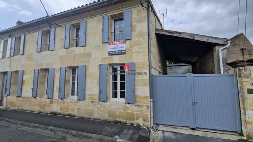 Casa di lusso a Saint-André-de-Cubzac, Gironda