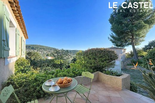 Luxury home in Ceyreste, Bouches-du-Rhône