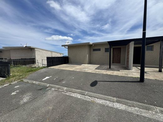 Luxe woning in Dumbéa, Province Sud