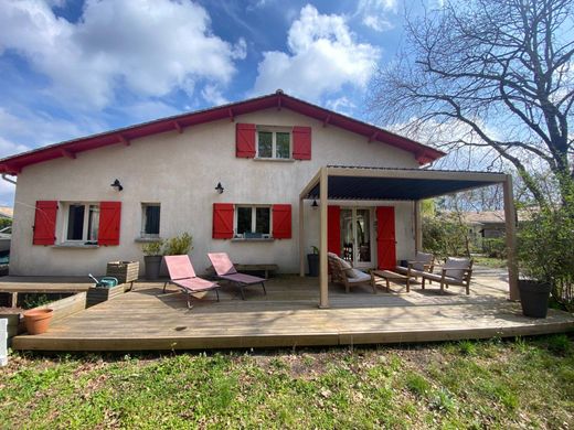 Πολυτελή κατοικία σε Arès, Gironde