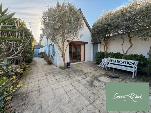 Luxury home in Dinard, Ille-et-Vilaine