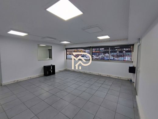 Office in Aubagne, Bouches-du-Rhône