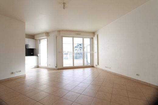 Appartement in Suresnes, Hauts-de-Seine
