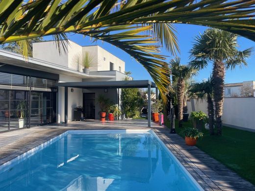 Πολυτελή κατοικία σε La Rochelle, Charente-Maritime