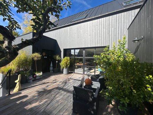 Luxury home in Plérin, Côtes-d'Armor