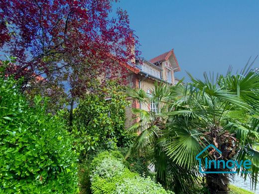 Casa di lusso a Le Chesnay, Yvelines
