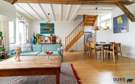 Luxury home in Saint-Denis, Seine-Saint-Denis