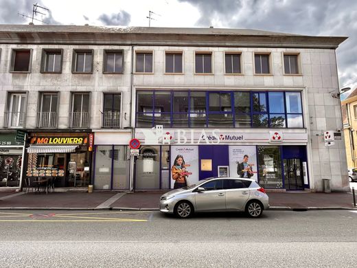 Appartementencomplex in Louviers, Eure