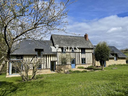 Luxus-Haus in Pont-l'Évêque, Calvados