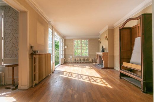 Casa de lujo en Saint-Maur-des-Fossés, Valle de Marne