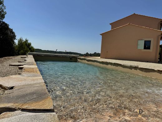 Maison de luxe à Rognes, Bouches-du-Rhône