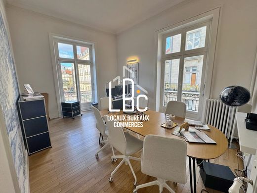 Biuro w Nantes, Loire-Atlantique