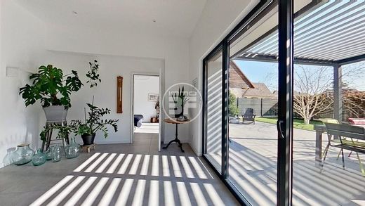 套间/公寓  Village-Neuf, Haut-Rhin