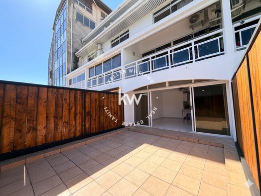 Apartment / Etagenwohnung in Papeete, Îles du Vent