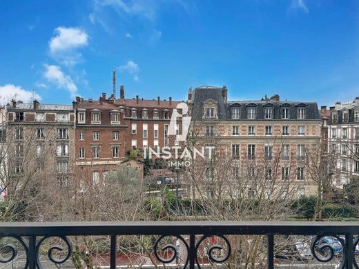 Apartment in Saint-Mandé, Val-de-Marne