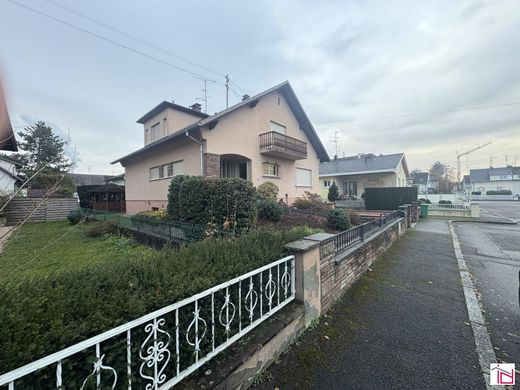 Luxus-Haus in St.Ludwig, Haut-Rhin
